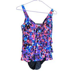 Croft & Barrow One-Piece Ruffled Bathing Suit with Adjustable Straps, Size 10